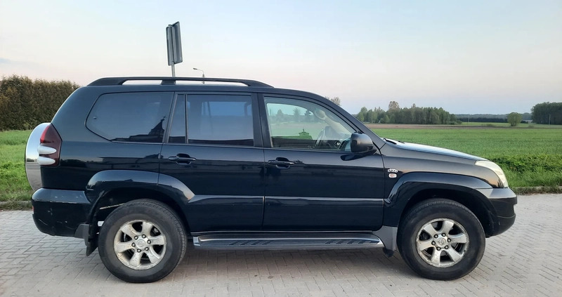 Toyota Land Cruiser cena 42600 przebieg: 506000, rok produkcji 2007 z Świnoujście małe 172